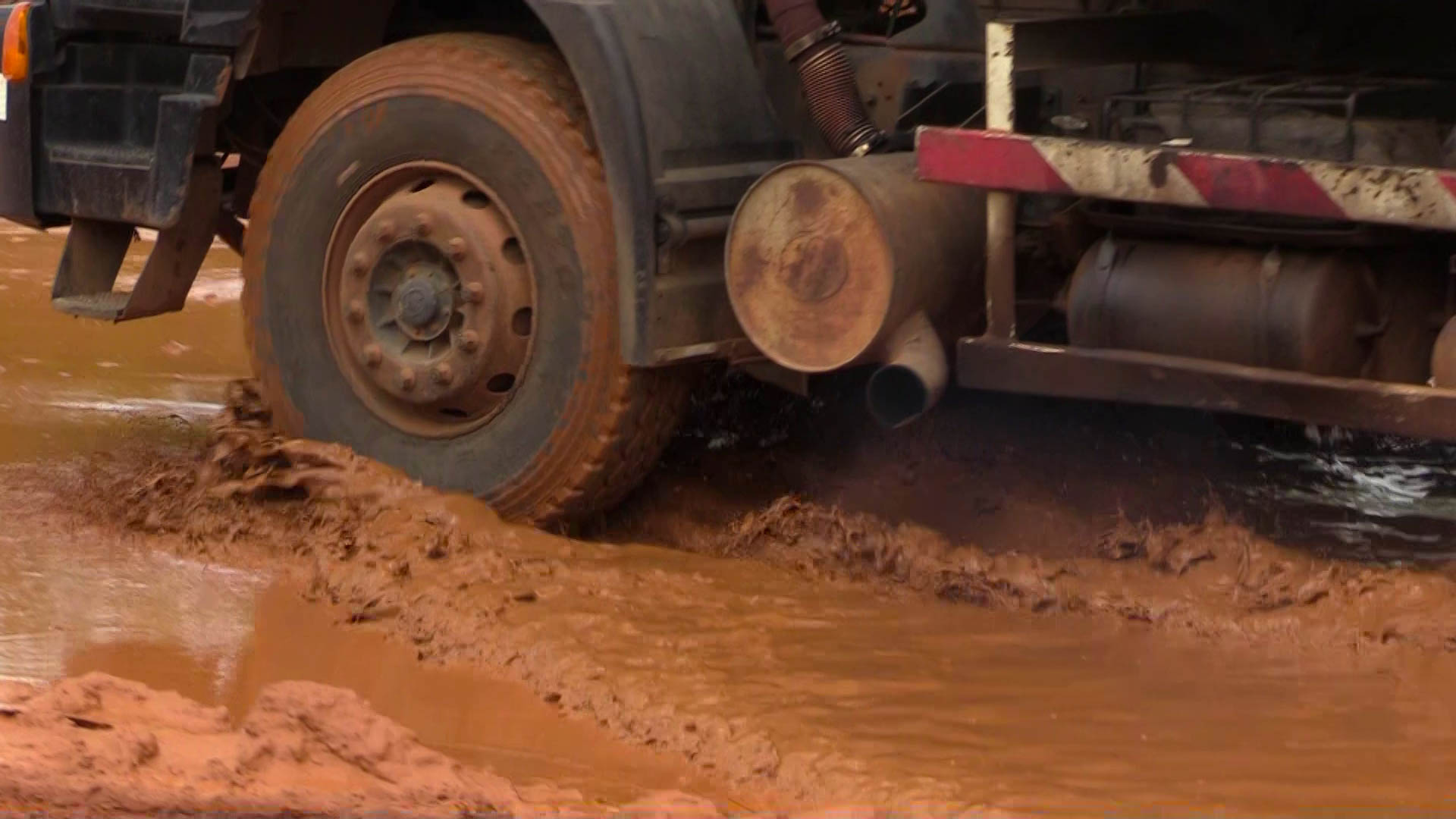 CBOD calls on government to fix deplorable road network in petroleum management and storage area in Tema